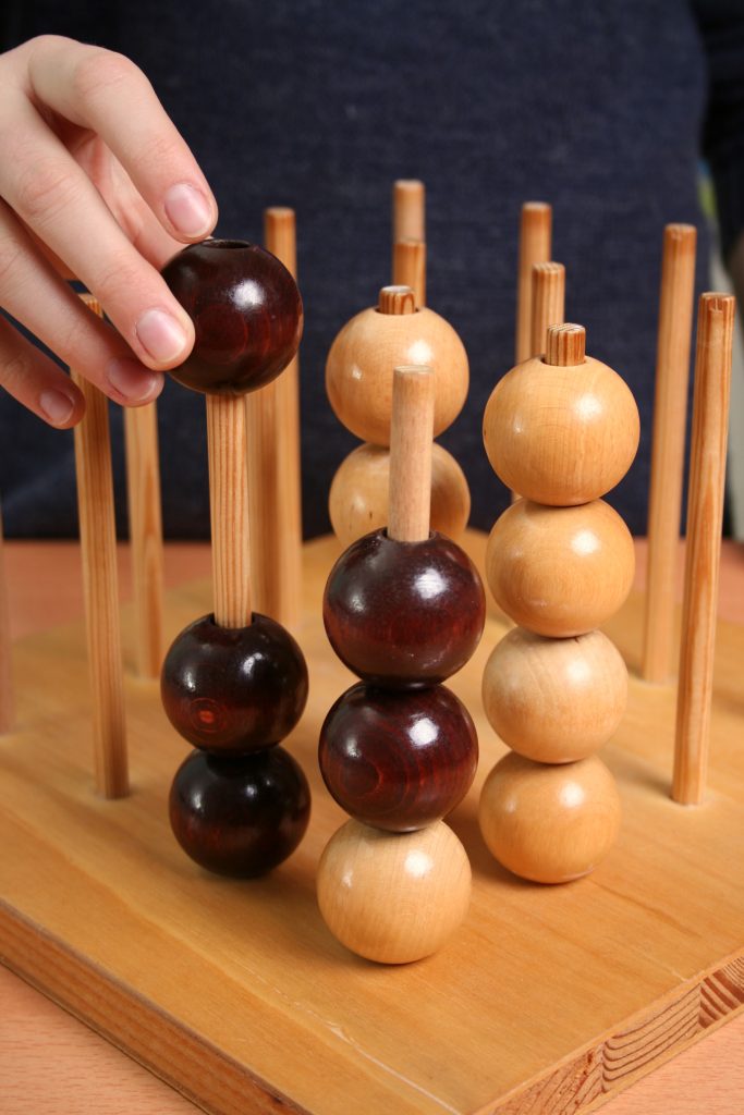 Holzspielzeug für die Ergotherapie